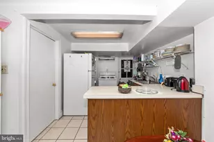 1013 Independence Ave SE, Washington, DC 20003 - Photo 12