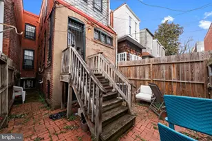 1013 Independence Ave SE, Washington, DC 20003 - Photo 32