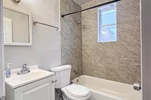 4630 Hillside Rd SE, Washington, DC 20019 - Photo 6