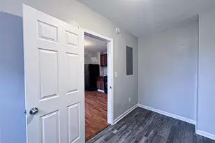 4630 Hillside Rd SE, Washington, DC 20019 - Photo 14