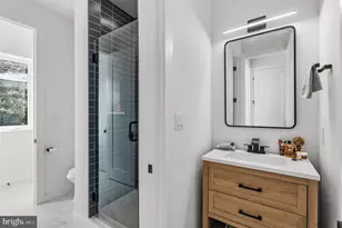 1203 G St NE, Washington, DC 20002 - Photo 52