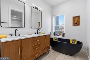 1203 G St NE, Washington, DC 20002 - Photo 36