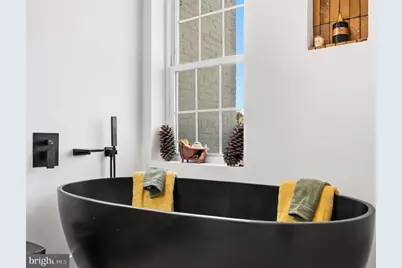 1203 G Street NE, Washington, DC 20002 - Photo 32