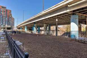 37 L St SE, Washington, DC 20003 - Photo 40