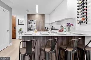 37 L St SE, Washington, DC 20003 - Photo 12