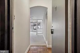 1 Scott Cir NW, Washington, DC 20036 - Photo 2