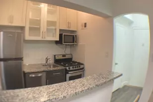 1 Scott NW, Washington, DC 20036 - Photo 16