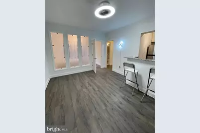 1 Scott NW #118, Washington, DC 20036 - Photo 20