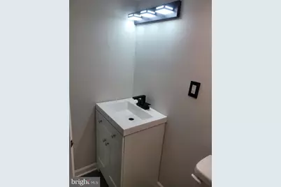 220 33rd Street NE, Washington, DC 20019 - Photo 10