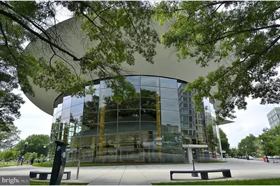 519 G Street SW, Washington, DC 20024 - Photo 38