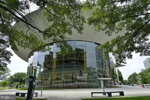 519 G St SW, Washington, DC 20024 - Photo 38