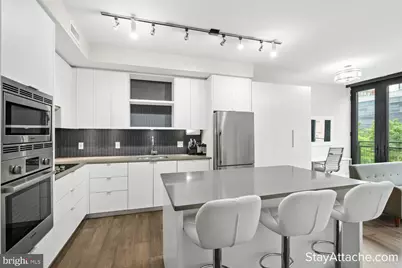 1300 4th Street SE #213, Washington, DC 20003 - Photo 2