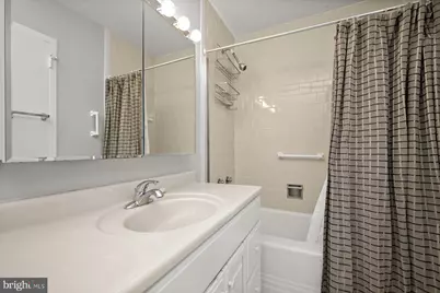 4101 Cathedral Avenue NW #910, Washington, DC 20016 - Photo 12