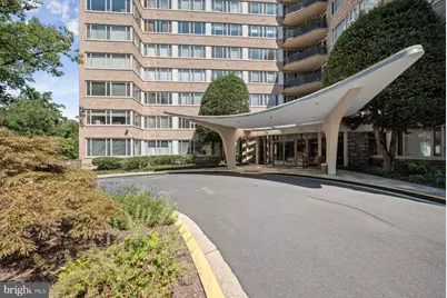 4101 Cathedral Avenue NW #910, Washington, DC 20016 - Photo 2