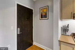 2550 17th St NW, Washington, DC 20009 - Photo 24