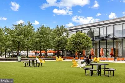 1300 4th Street SE #404, Washington, DC 20003 - Photo 42