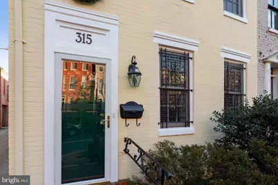 315 Constitution Avenue NE, Washington, DC 20002 - Photo 2
