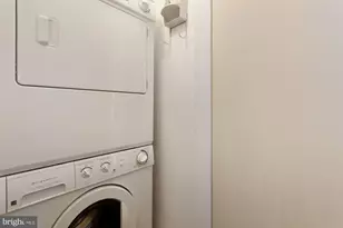 315 Constitution Ave NE, Washington, DC 20002 - Photo 30