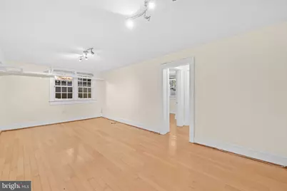 3001 Porter Street NW #100, Washington, DC 20008 - Photo 6