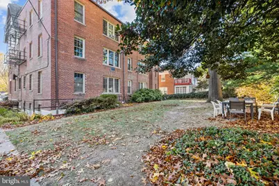 3001 Porter Street NW #100, Washington, DC 20008 - Photo 20