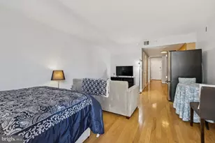 1117 10th St NW, Washington, DC 20001 - Photo 10