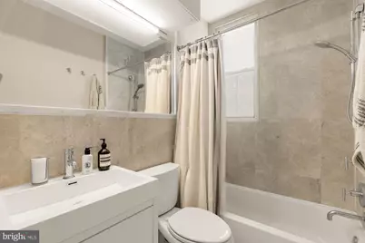 1300 Massachusetts Avenue NW #303, Washington, DC 20005 - Photo 18