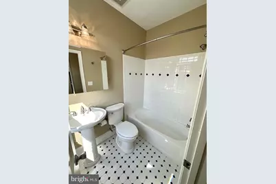 1227 Linden Place NE, Washington, DC 20002 - Photo 20