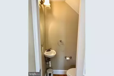 1227 Linden Place NE, Washington, DC 20002 - Photo 6