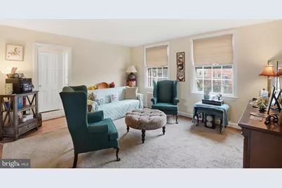2712 Ordway Street NW #4, Washington, DC 20008 - Photo 2