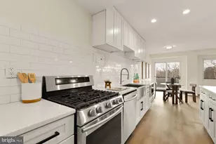 4201 Cathedral Ave NW, Washington, DC 20016 - Photo 26