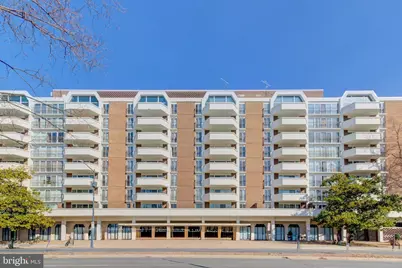 700 7th Street SW #313, Washington, DC 20024 - Photo 1