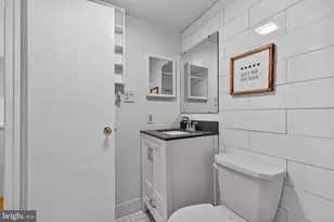 1769 T St NW, Washington, DC 20009 - Photo 24