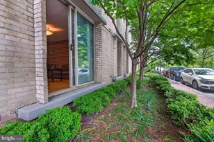950 25th St NW, Washington, DC 20037 - Photo 32