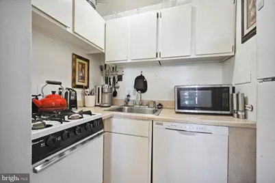 950 25th Street NW #721N, Washington, DC 20037 - Photo 16