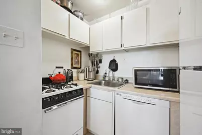 950 25th Street NW #721N, Washington, DC 20037 - Photo 16