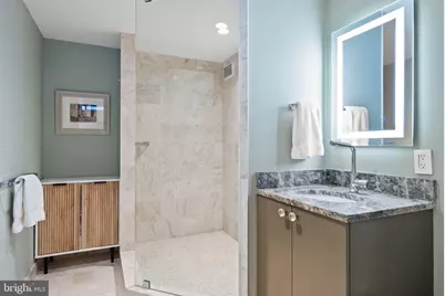 700 New Hampshire Avenue NW #421, Washington, DC 20037 - Photo 34