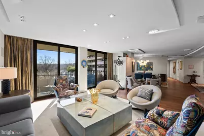 700 New Hampshire Avenue NW #421, Washington, DC 20037 - Photo 16