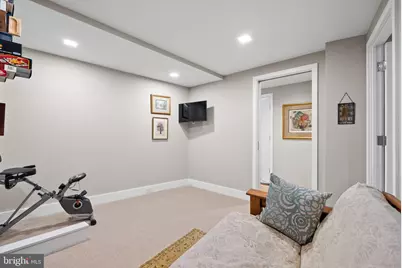 700 New Hampshire Avenue NW #421, Washington, DC 20037 - Photo 36