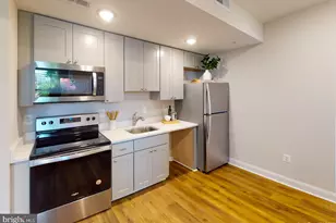 220 Hamilton St NW, Washington, DC 20011 - Photo 2