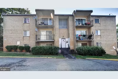 5106 F Street SE #8, Washington, DC 20019 - Photo 1
