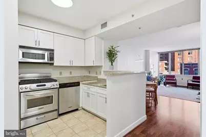 555 Massachusetts Avenue NW #311, Washington, DC 20001 - Photo 6