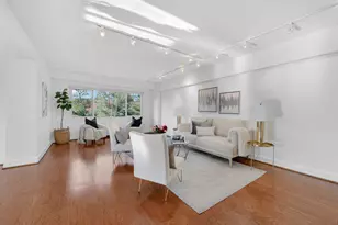4201 Cathedral Ave NW, Washington, DC 20016 - Photo 12