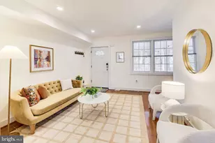 826 Delafield Pl NW, Washington, DC 20011 - Photo 4