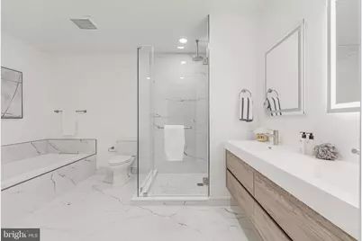 215 I Street NE #401, Washington, DC 20002 - Photo 28