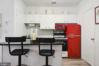1300 Massachusetts Avenue NW #503, Washington, DC 20005 - Photo 6