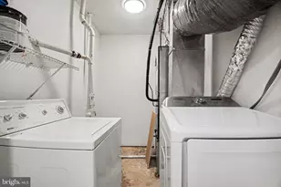 219 P St NW, Washington, DC 20001 - Photo 28
