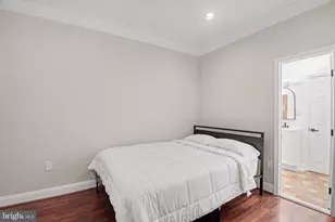 219 P St NW, Washington, DC 20001 - Photo 10