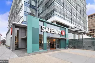 240 M St SW, Washington, DC 20024 - Photo 24