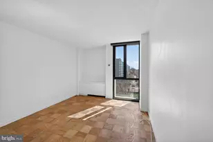 240 M St SW, Washington, DC 20024 - Photo 16