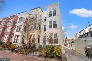 522 6th St NE, Washington, DC 20002 - Photo 1
